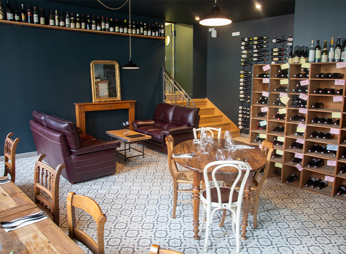 Le bar - Le Pré Gourmet - restaurant SAINT-MARCEL-DE-FELINES - top restaurant SAINT-MARCEL-DE-FELINES